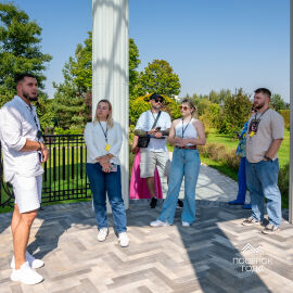 SUBURBAN тур по элитным посёлкам Подмосковья