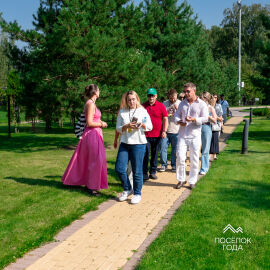 SUBURBAN тур по элитным посёлкам Подмосковья