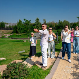 SUBURBAN тур по элитным посёлкам Подмосковья