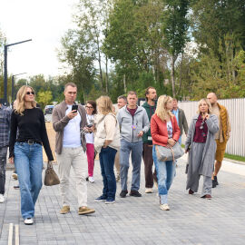 SUBURBAN тур по лучшим коттеджным поселкам Подмосковья